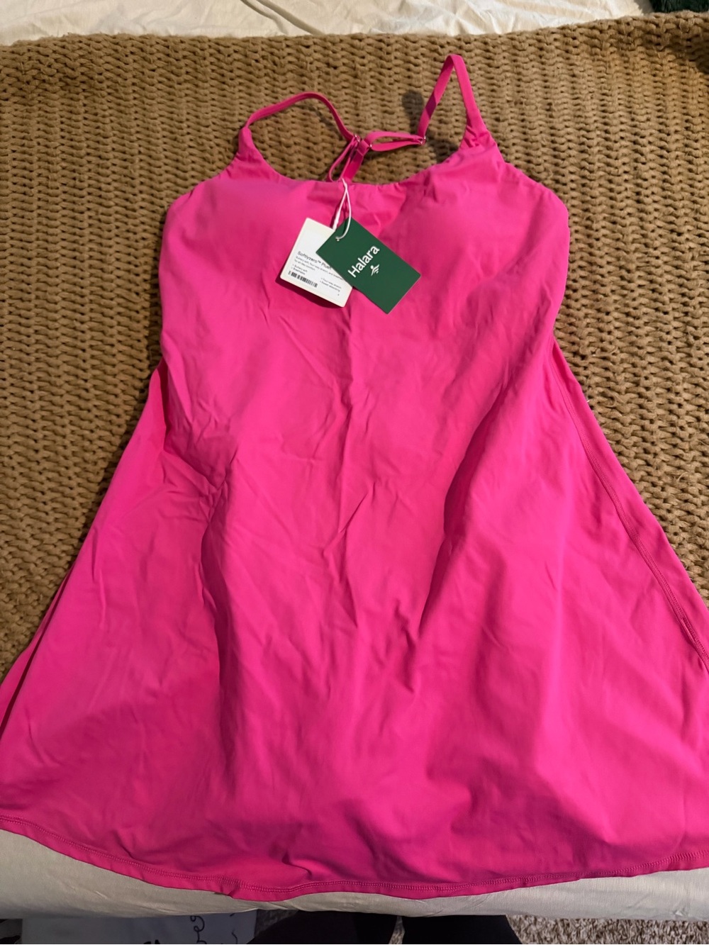 HALARA Bright Pink Strappy Active Dress